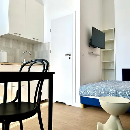 Przy Plazy Z Parkingiem Iii *